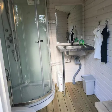 Maeentaustan Aitat *